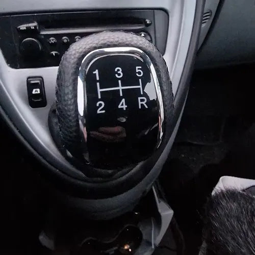 Perilla Universal 5 Velocidades en Cuero – Punto Negro (M8/M10/M11/M12)