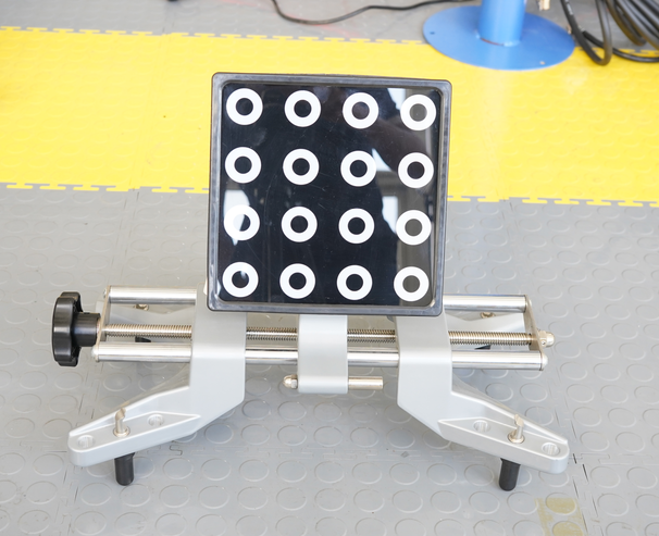 Alineadora 3D YIqian YL-66 220 V con Software Multilingüe (Por Encargo)