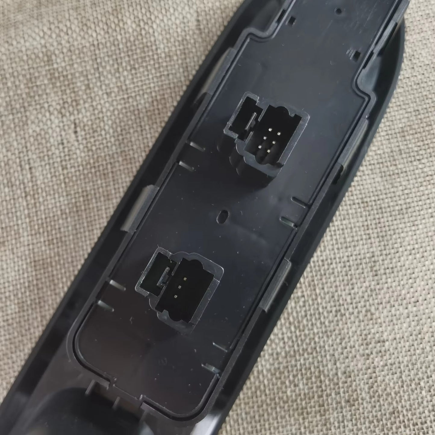 Botonera Alzavidrios Peugeot 407 (2004-2016) – OEM 6554ER / 96468704XT