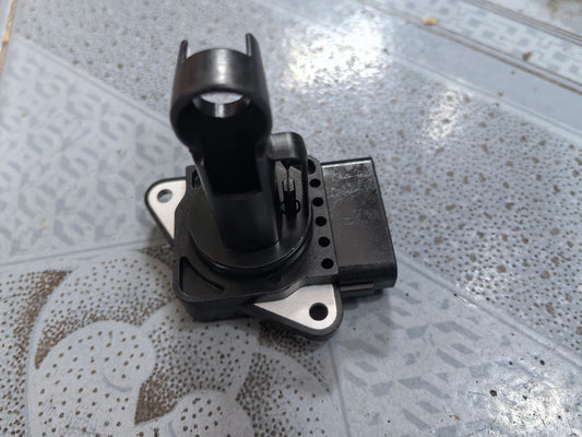 SENSOR MEDIDOR DE FLUJO DE AIRE MASIVO (MAF) – OEM 22204-22010 / 197400-2030