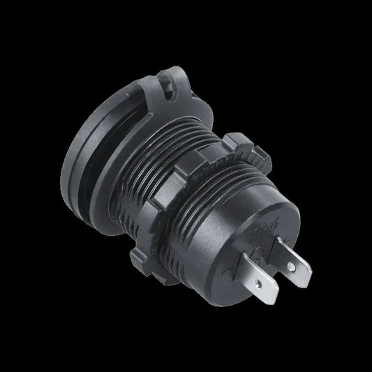 Cargador USB Tipo-C 4 Puertos 83W con Voltímetro 12V/24V para Auto, Moto y Embarcación - Resistente al Agua, con Cable